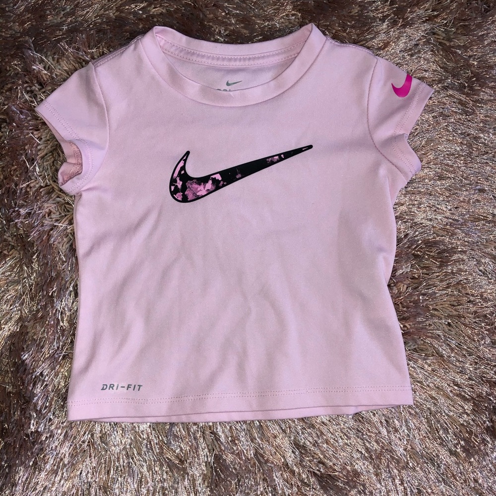 Nike DriFit Top